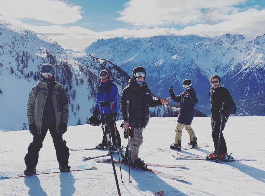 Nick Jonas, Switzerland